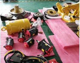 發(fā)那科機(jī)器人R-2000iC本體拆機(jī)件銷售：電機(jī)、減速器、平衡缸……